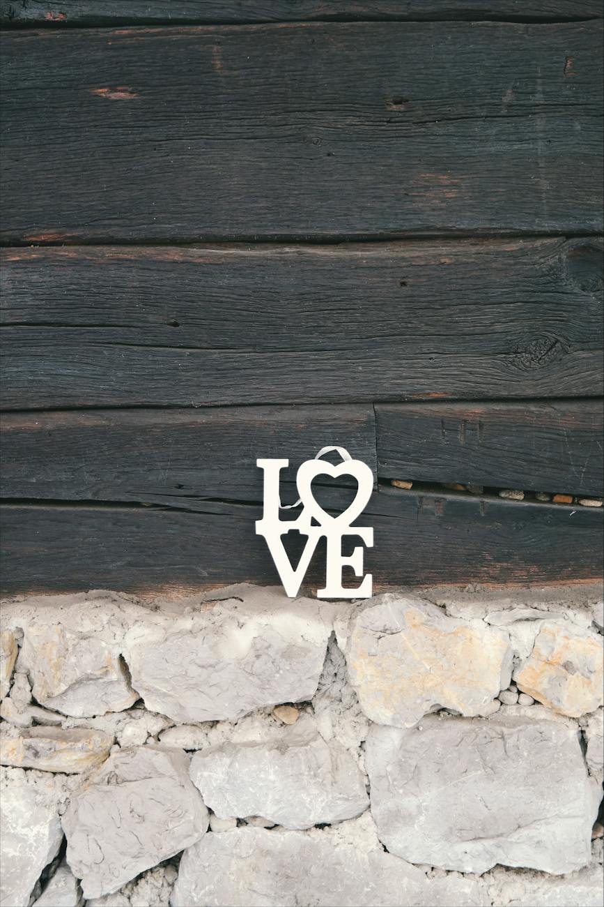 white love wooden decor